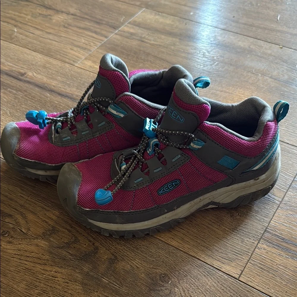 KEEN Kids' Waterproof Hiking Shoes - Pink Gray